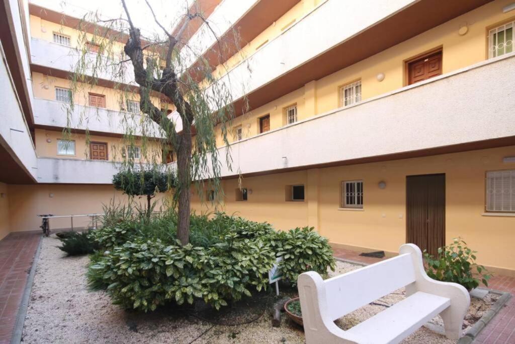Apartamento Con Vistas Al Mar En Cambrils Luaran gambar