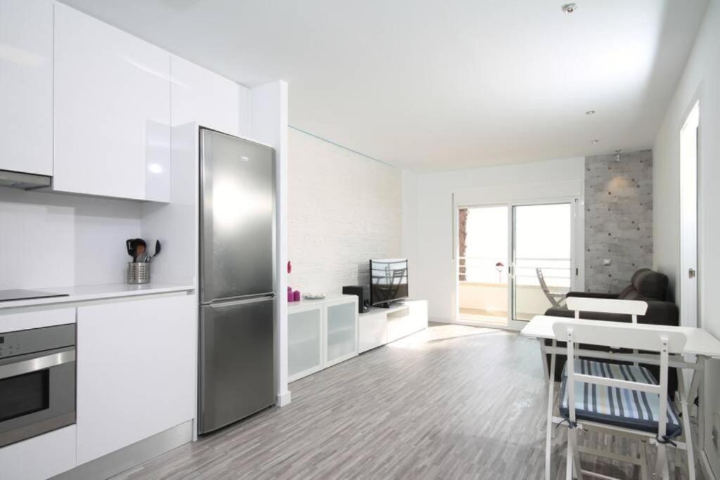 Apartamento Con Vistas Al Mar En Cambrils Luaran gambar